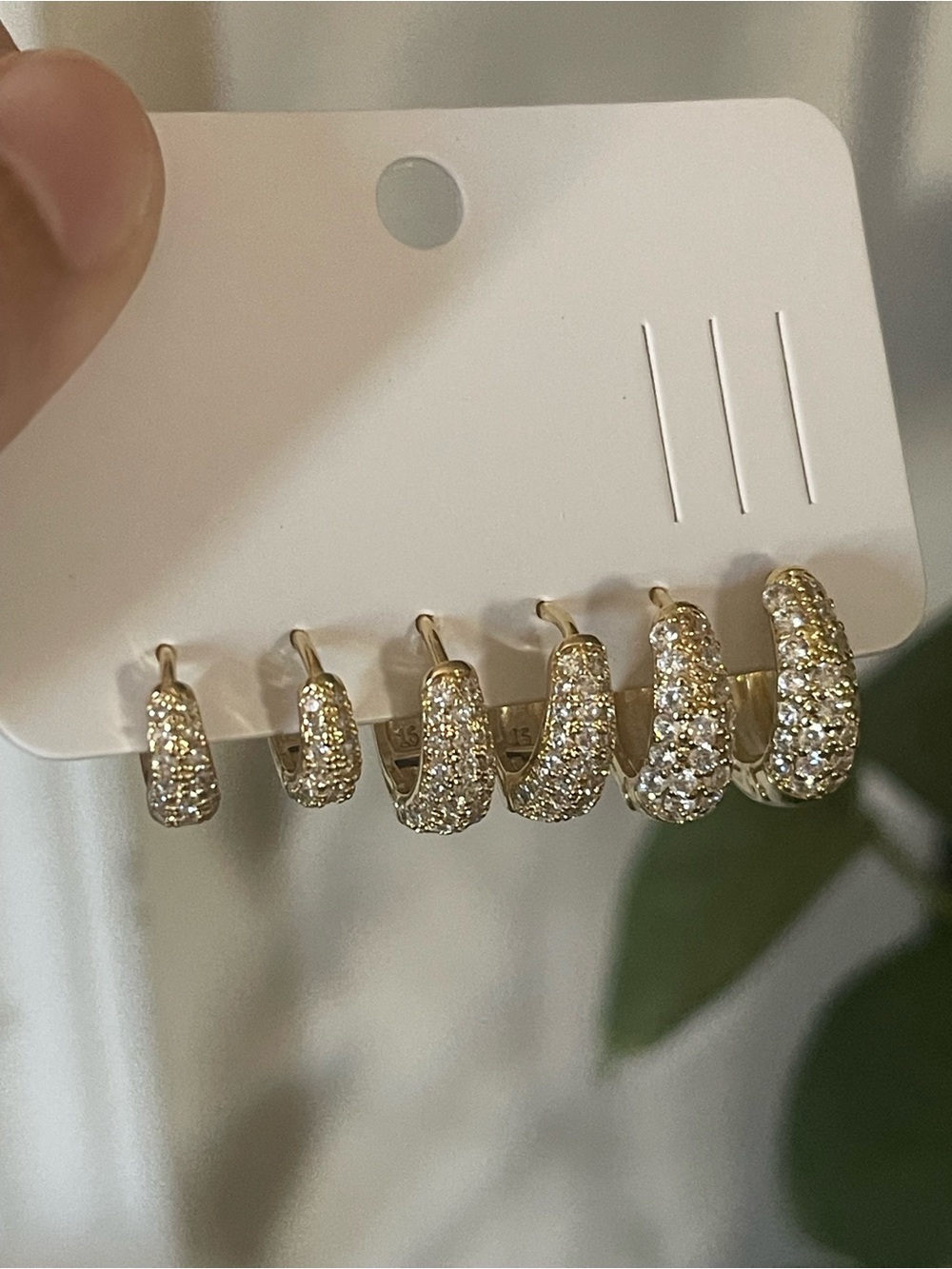 Gold Huggie Hoop Earring Set- limp 3-Pair Pack